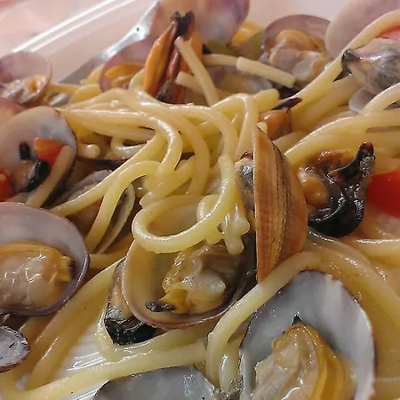 ホテル Il Lungomare ザンブローネ